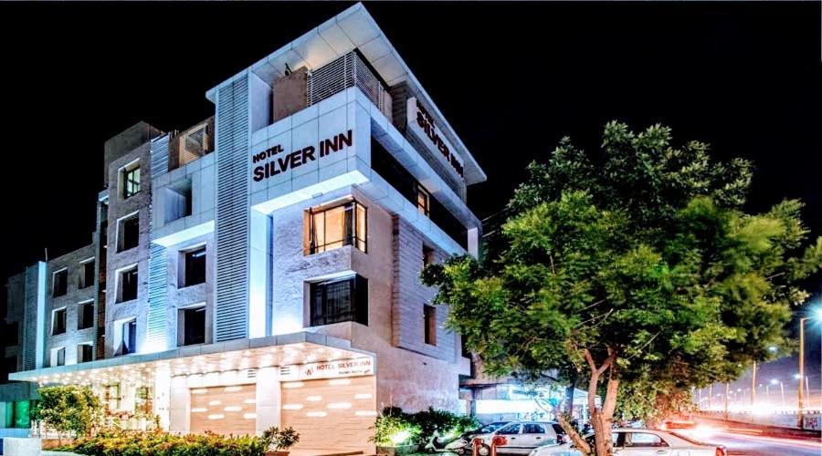 Hotel Executive Silver Inn Aurangabad  Exteriör bild