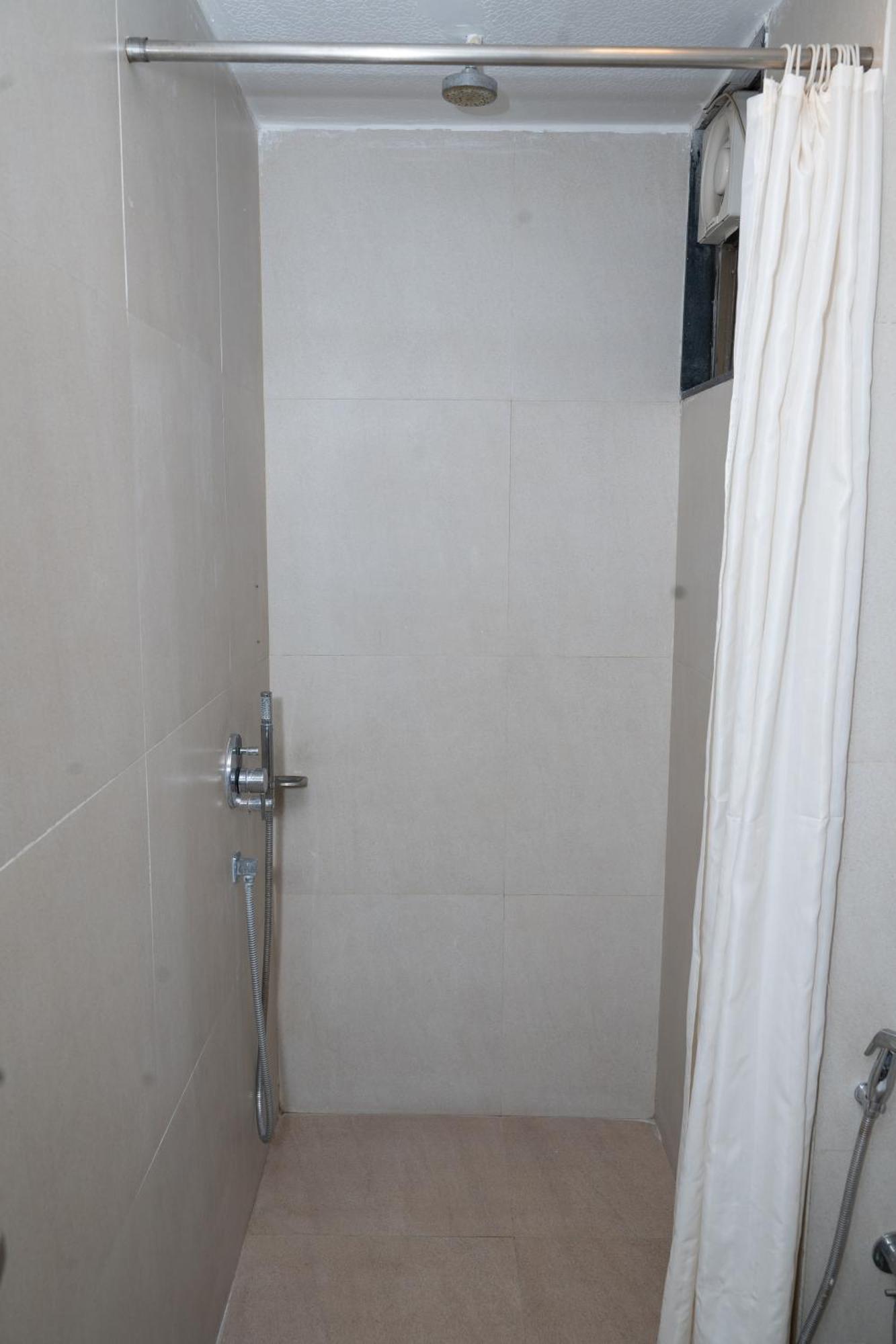 Hotel Executive Silver Inn Aurangabad  Exteriör bild